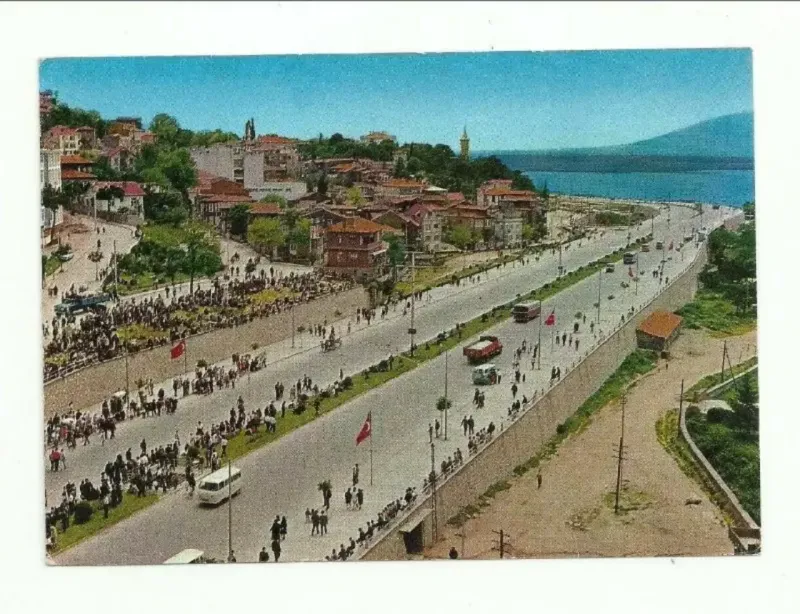 Kocaeli, Türkiye‘nin Marmara Bölgesi’nde yer alan önemli bir şehir olup,