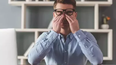 Gözlük numarası sıkça değişiyorsa dikkat edilmesi gerektiği konusunda uyaran Doç.