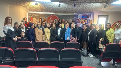 MHP Kocaeli KAÇEP İl Başkanlığı, “Siyaset ve Kadın” toplantısı düzenledi.