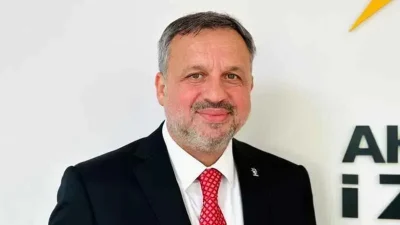 AK Parti İzmit İlçe Başkanı Halil Güngör Dokuzlar, İzmit Belediye