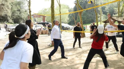 Dilovası Belediyesi tarafından Tavşancıl Yeşil Vadi'de düzenlenen piknik organizasyonunda çocuklar