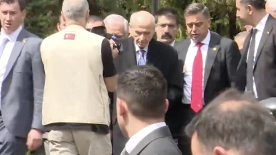 MHP Lideri Devlet Bahçeli Başbuğ Alparslan Türkeş'i anmak için mezarı