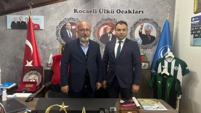 Ali Fuat Atik, Kocaeli Ülkü Ocakları'nı ziyaret ederek Başkan Abdülkadir