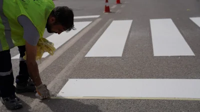 Büyükşehir, kent genelinde trafik güvenliğinin artırılmasına yönelik çalışmalar kapsamında zamanla