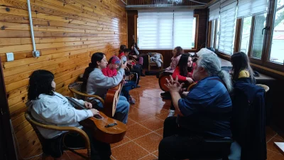 Başiskele Belediyesi tarafından geleceğin müzisyenlerini yetiştirmek, çocukların ve gençlerin müzik