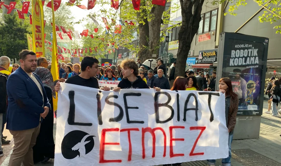 8 Nisan'da, proje okullarda görev yapan binlerce öğretmenin görev yerleri