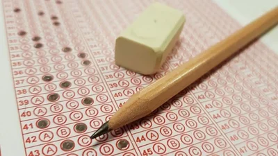 Milyonlarca öğrencinin heyecanla hazırlandığı Yükseköğretim Kurumları Sınavı'na (YKS) yaklaşık iki