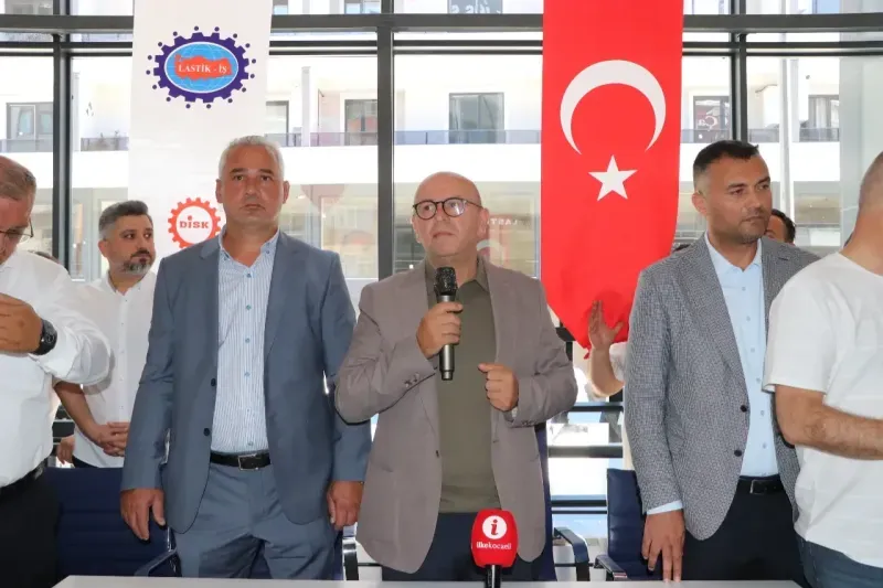Kurban Bayramı'nın 2. gününde, saat 12:00'de Lastik-İş Sendikası Kocaeli şube