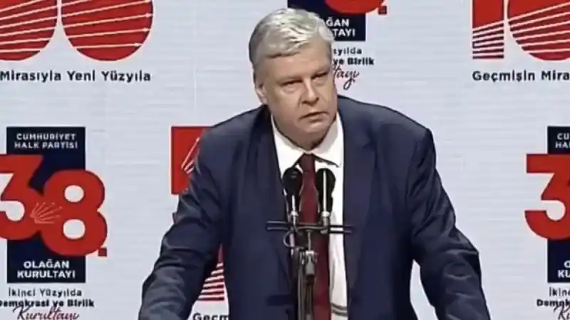 Cumhuriyet Halk Partisi (CHP) 38. Olağan Kurultayı Ankara’da başladı. Çekişmeli