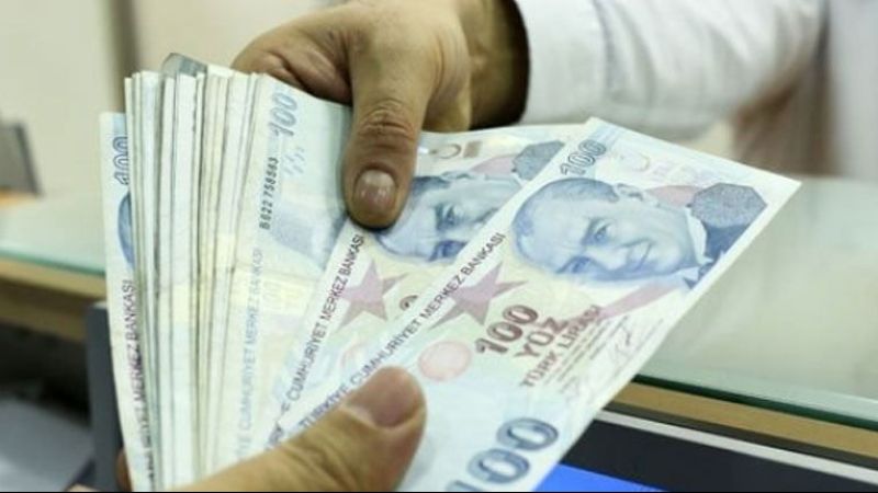 Çalışma ve Sosyal Güvenlik Bakanı Vedat Işıkhan, engelli ve eski