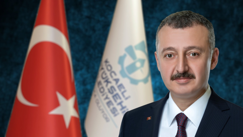 Kocaeli Büyükşehir Belediye Başkanı Tahir Büyükakın, Mevlid Kandili münasebetiyle yayınladığı