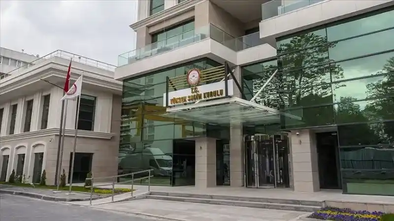 Yüksek Seçim Kurulu, seçimlerde görev alacak sandık kurulu başkanları, memur