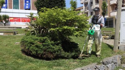 Darıca Belediyesi, bahar aylarının gelmesiyle birlikte ilçe genelindeki park ve
