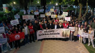 Başiskele'de 2025 Aile Yılı ve Aile Haftası münasebetiyle "Aile Yürüyüşü"