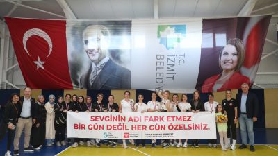 İzmit Belediyesi, Anneler Günü kapsamında anlamlı bir etkinliğe imza atarak