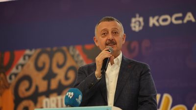 KO-MEK’te 20. yıl ilçe sergileri devam ediyor. Bu kapsamda Başiskele
