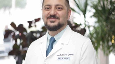 Göğüs Cerrahisi Uzmanı Doç. Dr. H. Ulaş Çınar, "Aşırı terleme,