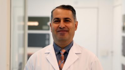 Kurban Bayramı'nda kontrolsüz et tüketiminin sağlığı olumsuz etkileyebildiğini belirten Doç.