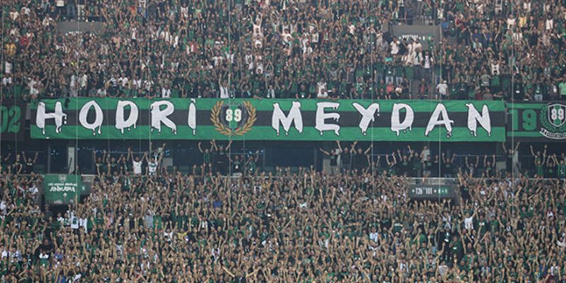 Kocaelispor'un taraftar grubu olan Hodri Meydan Kuruçeşme sosyal medya hesabı