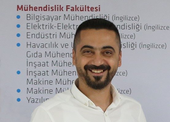 Üniversite tercihleriyle ilgili uyarıda bulunan Genel Sekreter Sebahattin Kutlu, "Her