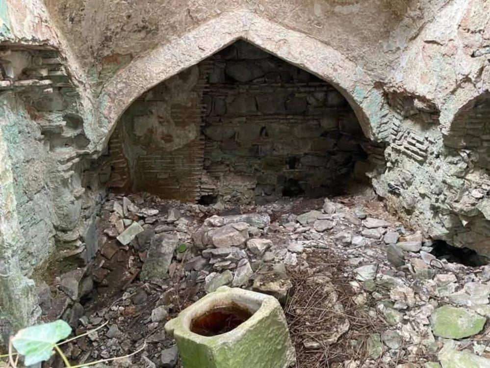 Gölcük Yukarı Halıdere'de bulunan tarihi Osmanlı hamamı aslına uygun restore