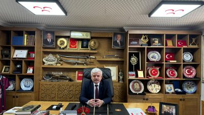 Milliyetçi Hareket Partisi(MHP) Kocaeli İl Başkanı Tuncay Batı, Kamil Şirin'in