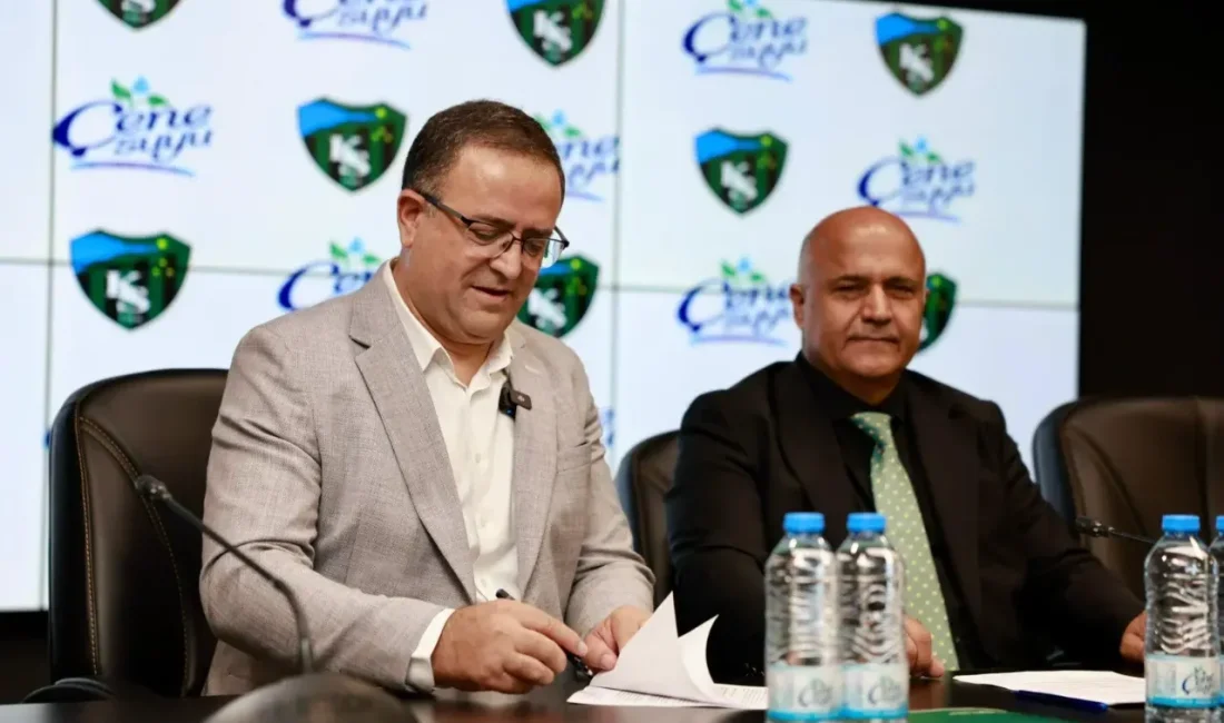16 yıl aradan sonra Süper Lig'e yükselen Kocaelispor, Derince Belediyesi’nin