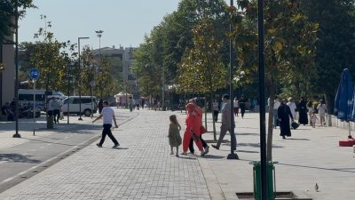 Havaların ısınması ile birlikte artan cilt lekelenmelerinin cilt kanserine kadar