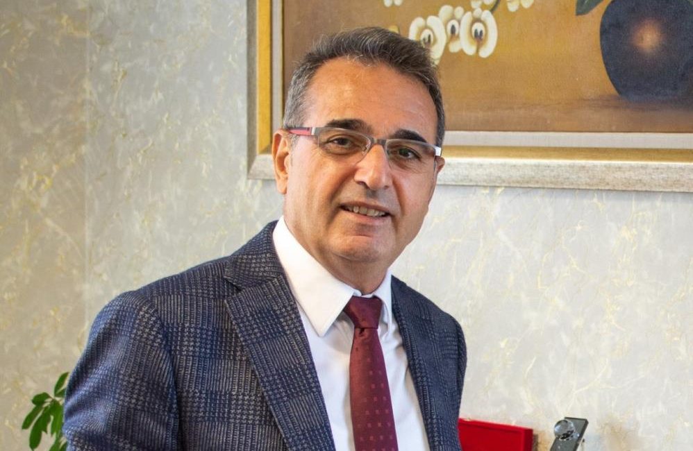  İşitme kayıplarının nörolojik ve psikolojik sorunlara neden olarak yaşamı