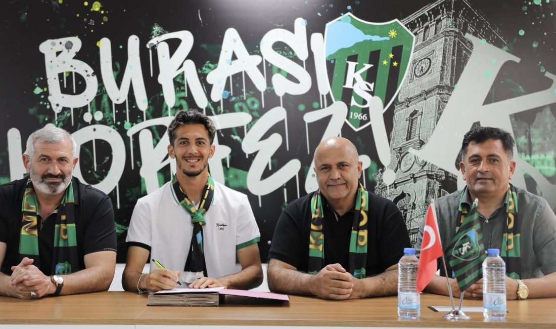 Kocaelispor’da, Beşiktaş'tan orta saha oyuncusu Tayfur Bingöl ile 2+1 yıllık