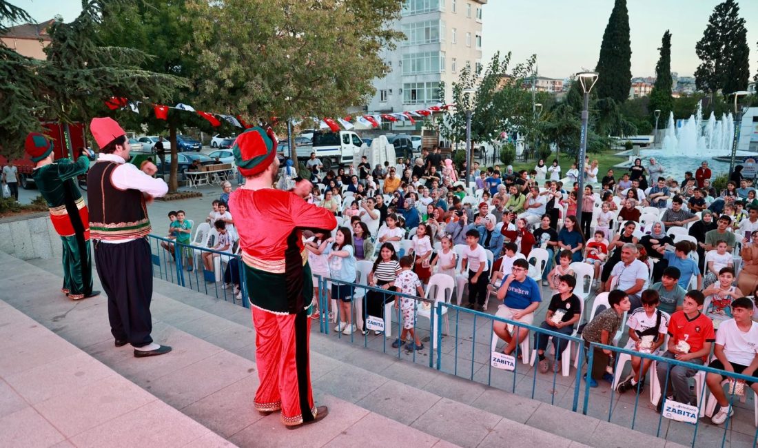 Gebze'de minikler, Karagöz-Hacivat gösterisi ve "Rafadan Tayfa Hayrimatör" filmiyle açık