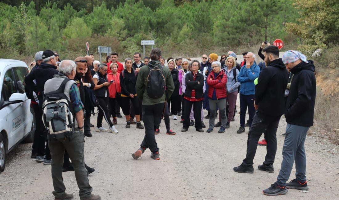İzmit Belediyesi'nin düzenlediği Bizim Köy Doğa Yürüyüşü, bu ay rotasını