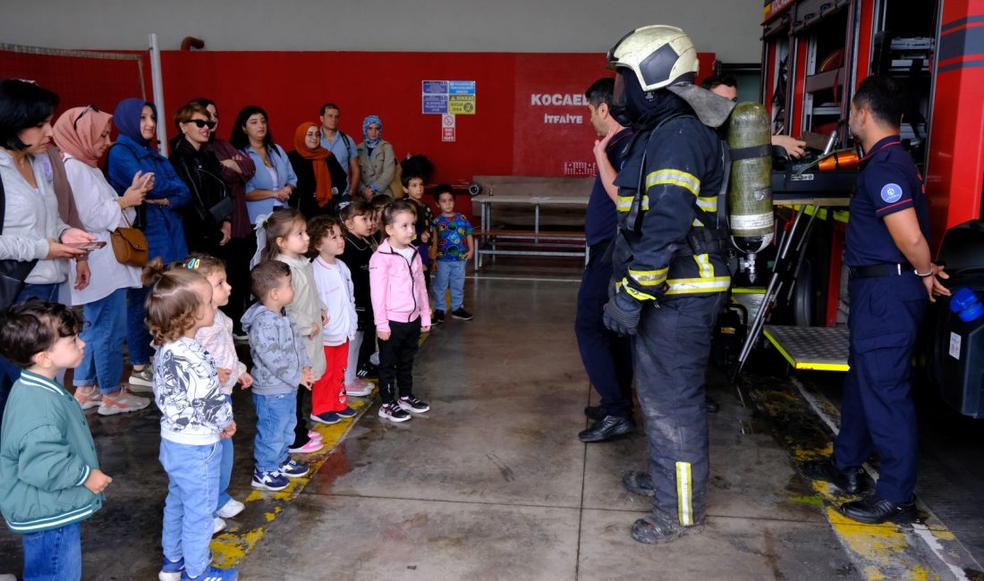 Büyükşehir Belediyesi’ne bağlı Lokomotif Çocuk Köyü öğrencileri, “İtfaiye Haftası” kapsamında
