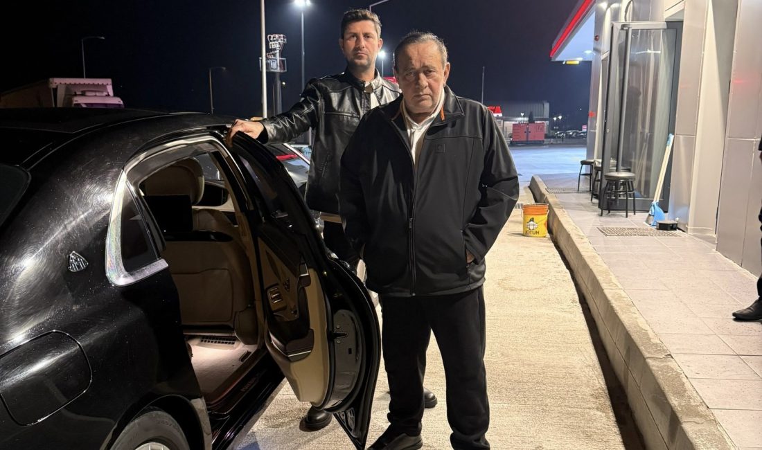 Üzeyir Çakmaktaş, Alaattin Çakıcı’nın Türkiye’de olduğunu gösteren fotoğraf paylaşarak yurt