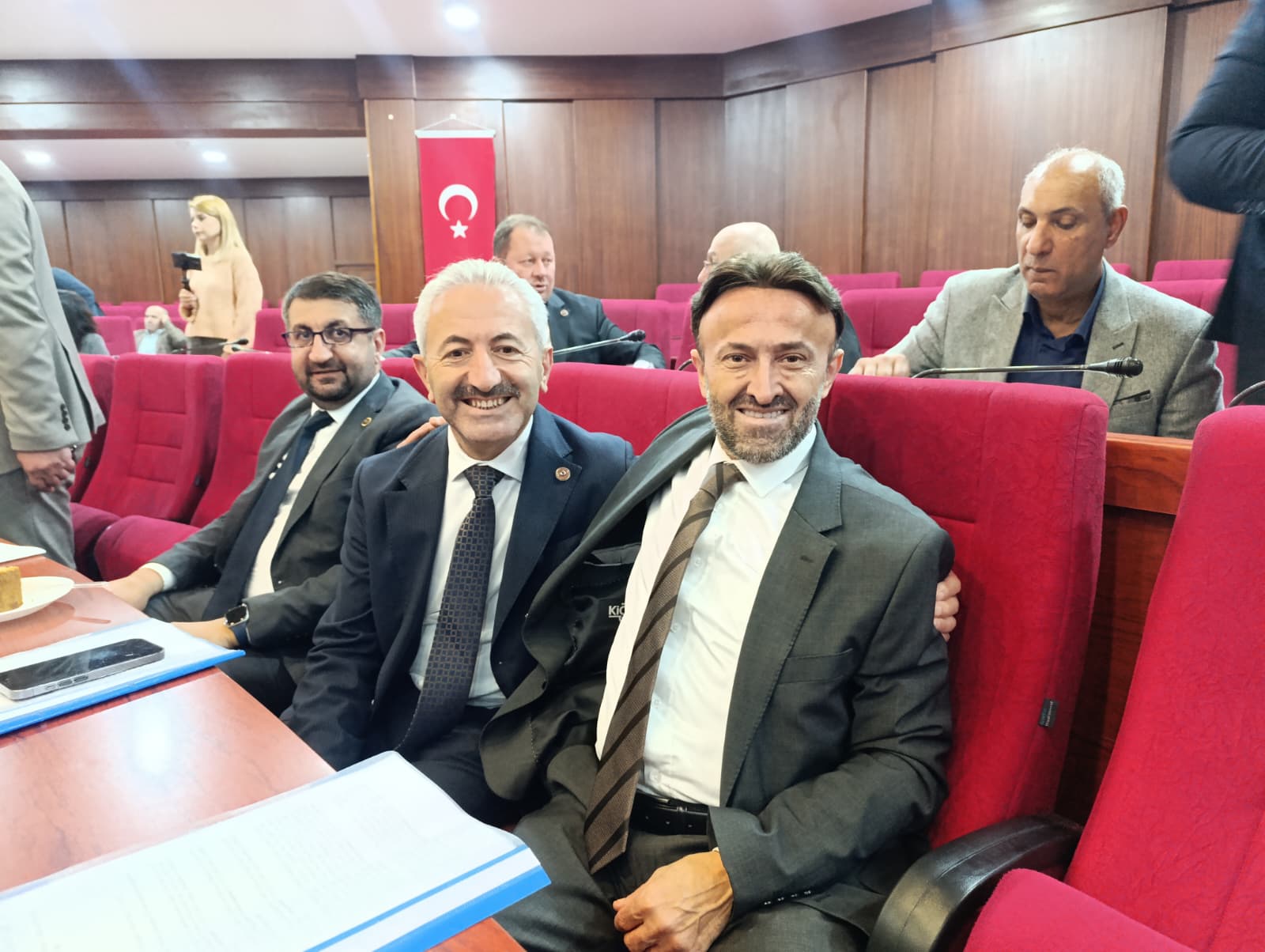 İzmit Belediyesi Kasım Ayı Meclis toplantısında yeni meclis üyesi Erdal