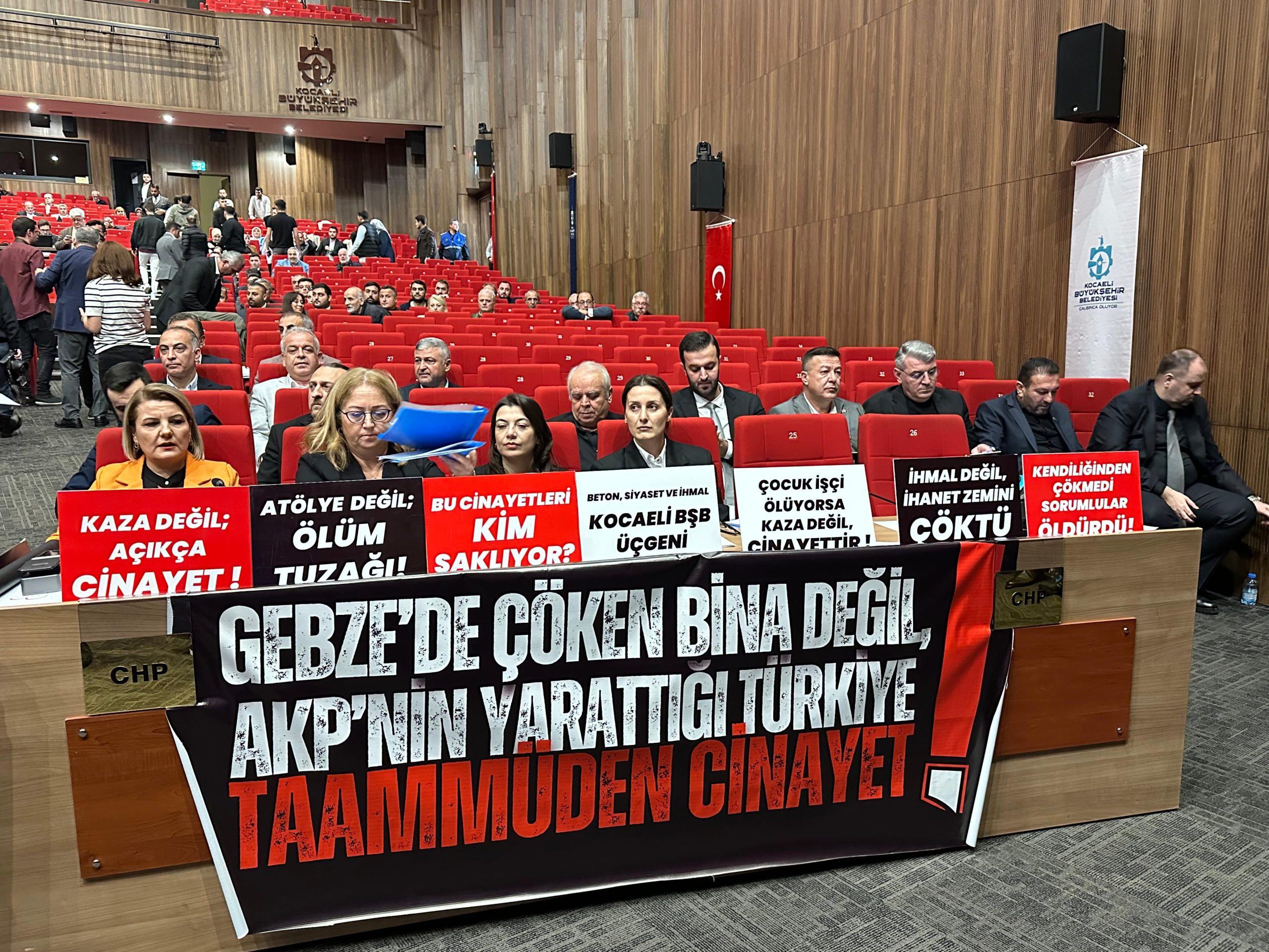 Kocaeli Büyükşehir Belediyesi Kasım ayı meclis toplantısında CHP grubunun “Gebze’de