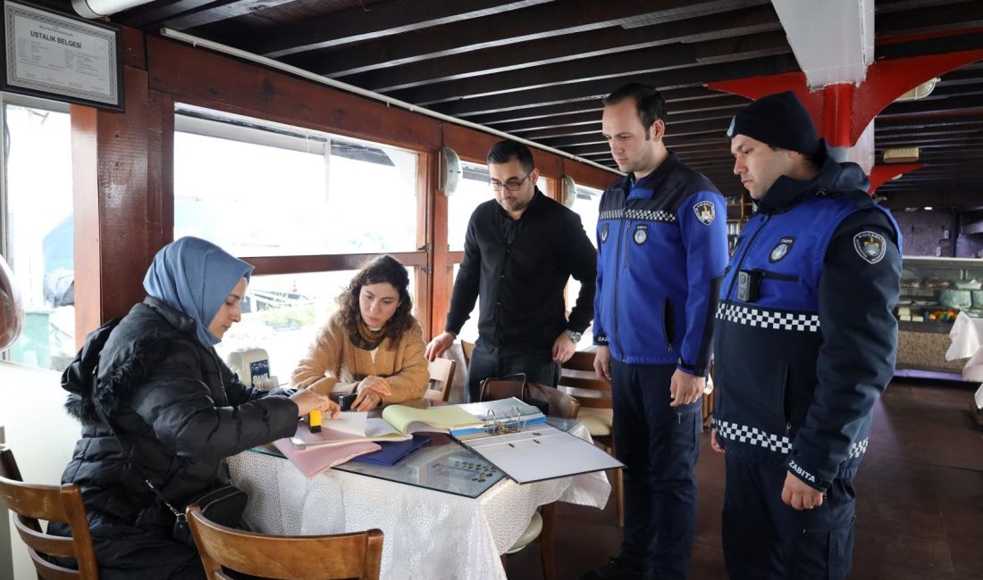 Kocaeli Büyükşehir Belediyesi Zabıta Dairesi Başkanlığı ekipleri, İzmit Marina’da bulunan