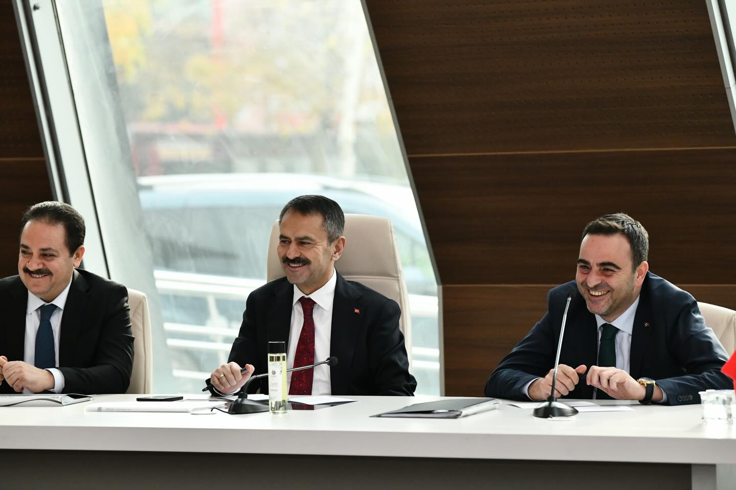 Kocaeli Valisi İlhami Aktaş, muhtarlar toplantısı ve bir dizi incelemelerde