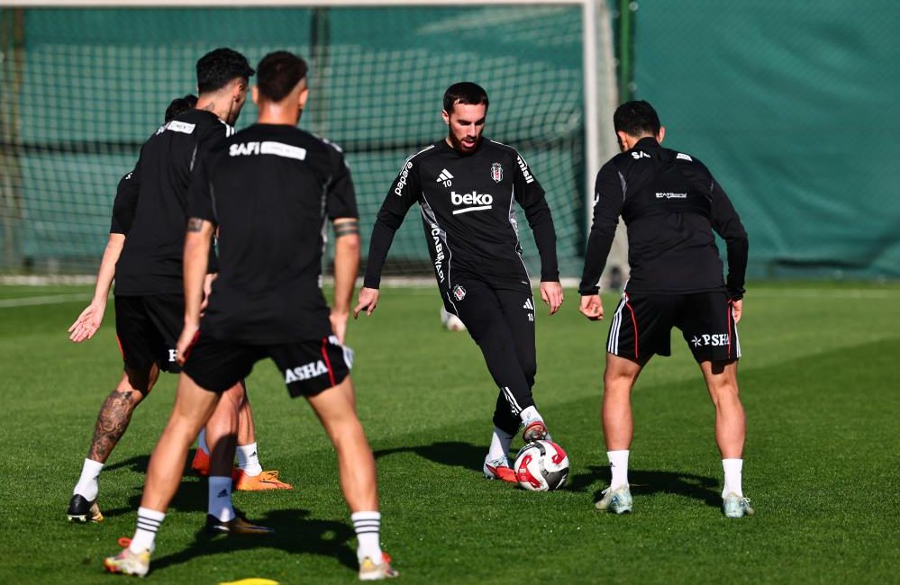 Beşiktaş, Trendyol Süper Lig'in 15. haftasında Gaziantep FK ile evinde