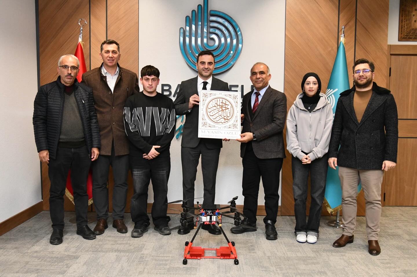 Başiskele Belediye Başkanı M. Yasin Özlü, 56. TÜBİTAK Lise Araştırma