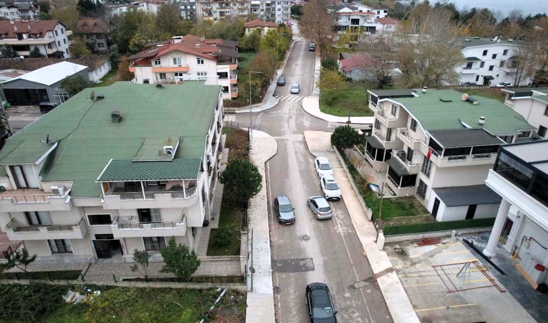 Kocaeli Büyükşehir Belediyesi, Başiskele sahilinde trafik akışını düzenlemek, yaya güvenliğini
