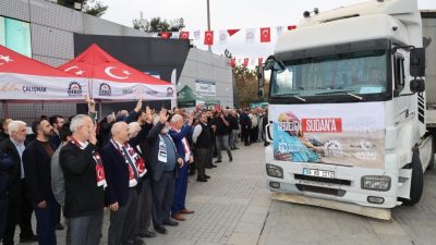 Kocaeli'nin Gebze ilçesinden Sudan'a gönderilen 10 tır dolusu insani yardım