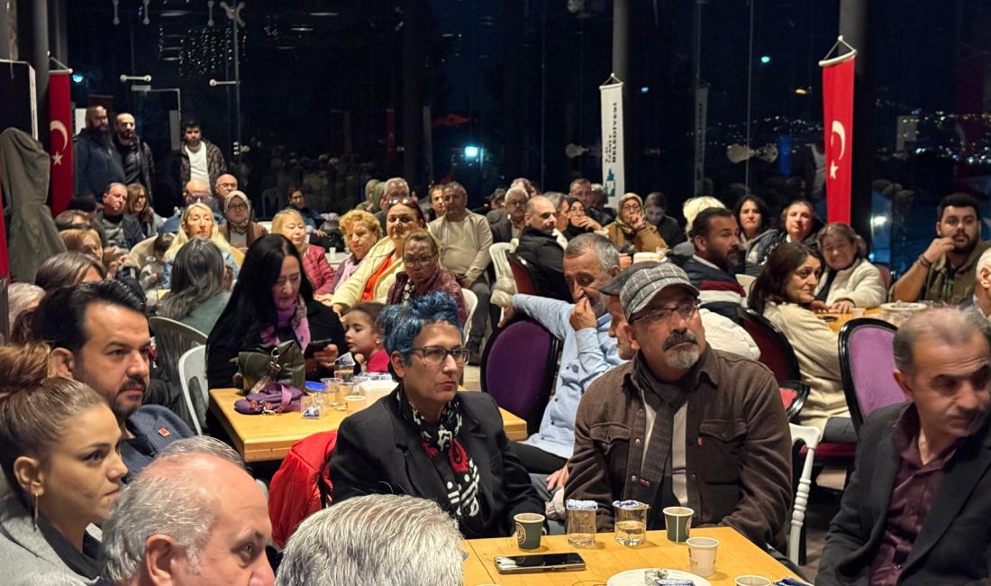 İzmit Belediyesi, 5 Aralık Dünya Türk Kahvesi Günü’nü geniş katılımlı