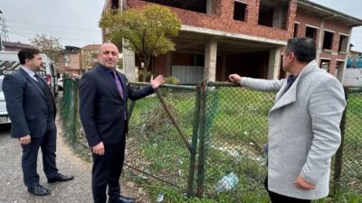 MHP İzmit İlçe Başkanı İlker Kazan, İzmit Belediyesi yönetimini eleştirdi,