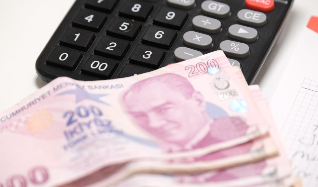 Asgari Ücret Komisyonu Aralık’ta toplanıyor, yapı değişmezse işçi temsilcisi Türk‑İş