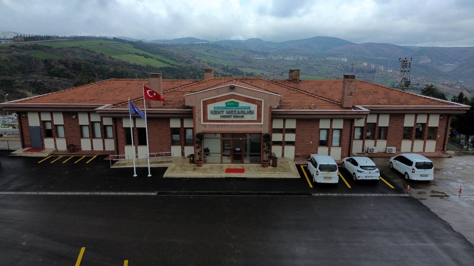 Kocaeli Büyükşehir Belediyesi, 2025 yılı boyunca cenaze hizmetlerini “Alo 188