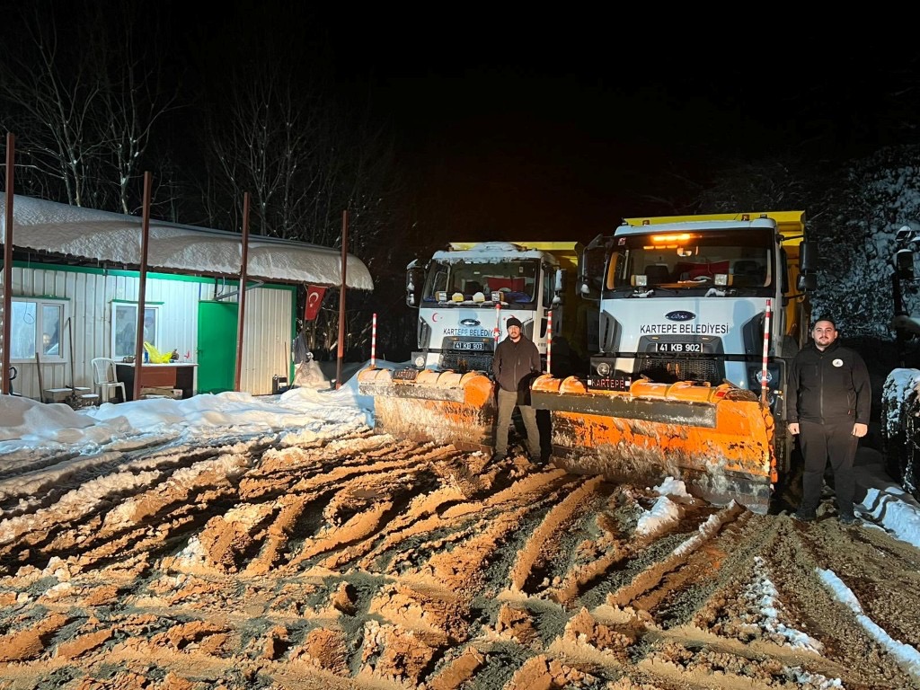 Kartepe Belediyesi, ilçe halkının yeni yıla huzur ve güven içerisinde