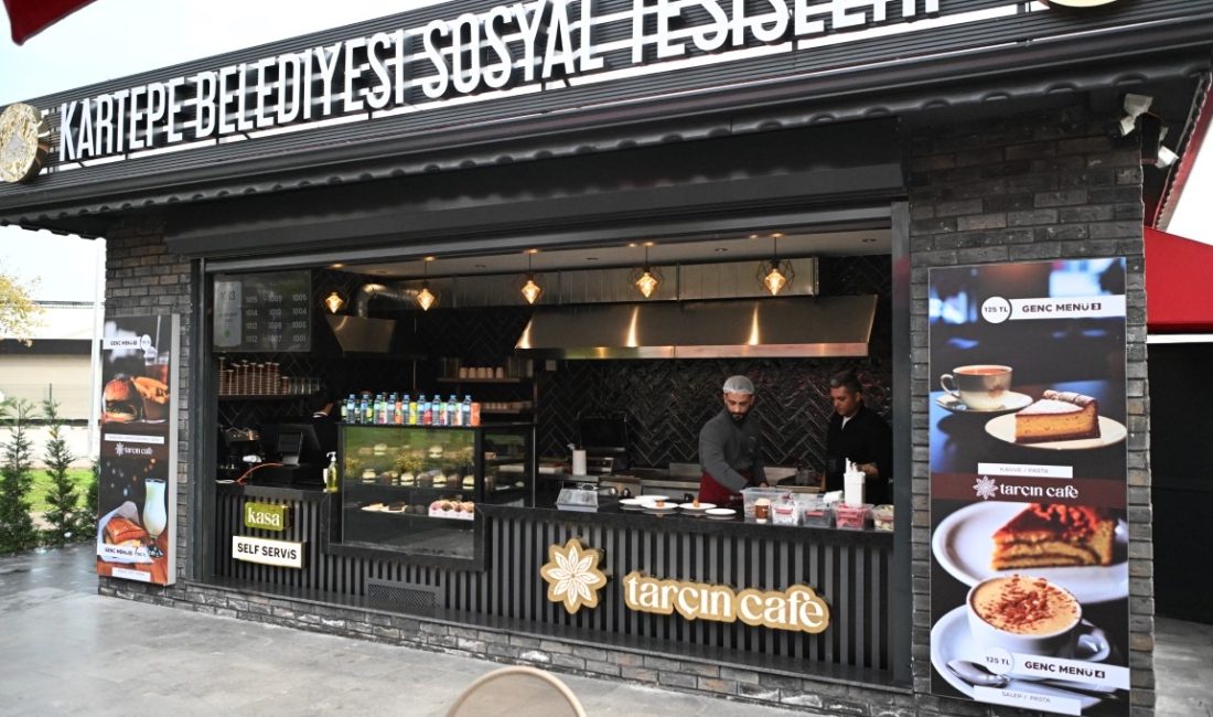 Kartepe’de özellikle gençlerin yeni buluşma noktası olması beklenen Tarçın Kafe,