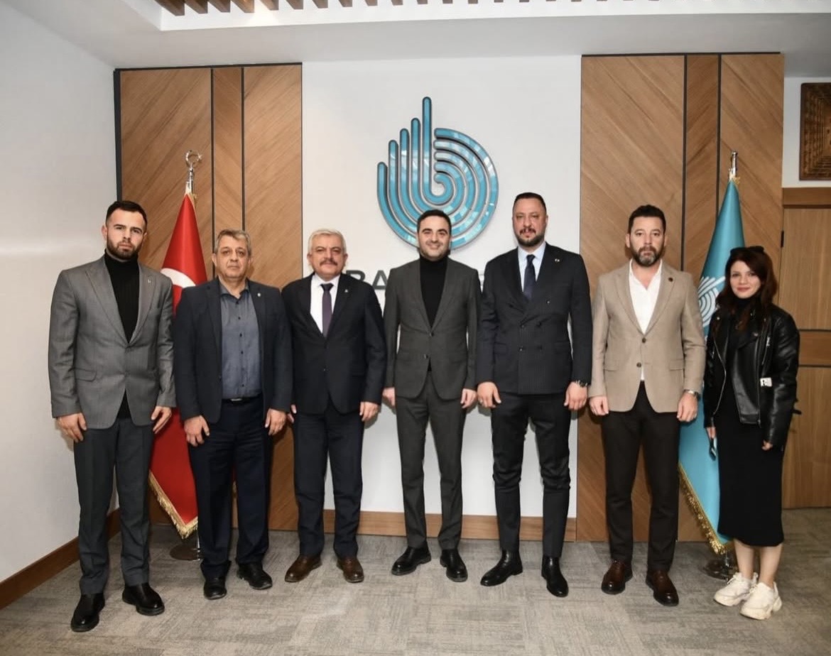 MHP Kocaeli İl Başkanı Tuncay Batı, İlçe Başkanı Mehmet Doğan