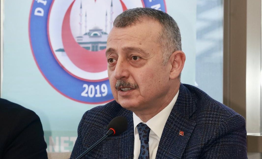 Kocaeli Büyükşehir Belediye Başkanı Tahir Büyükakın, sivil toplum kuruluşları buluşmaları